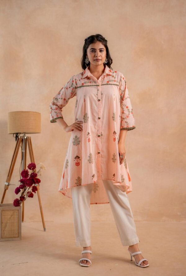 Peach Meadow High-Low Top